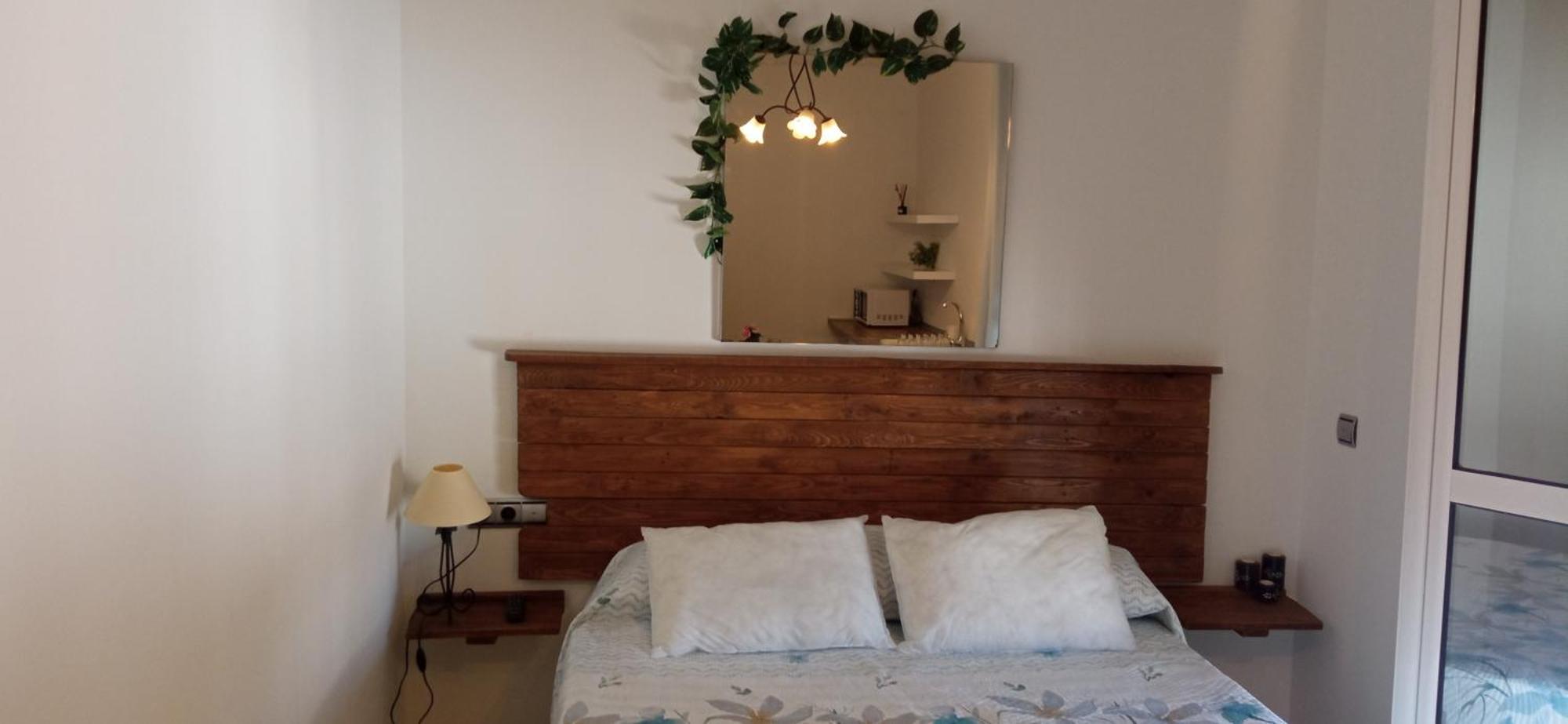 Habitacion Amplia Y Luminosa Coria del Río Esterno foto